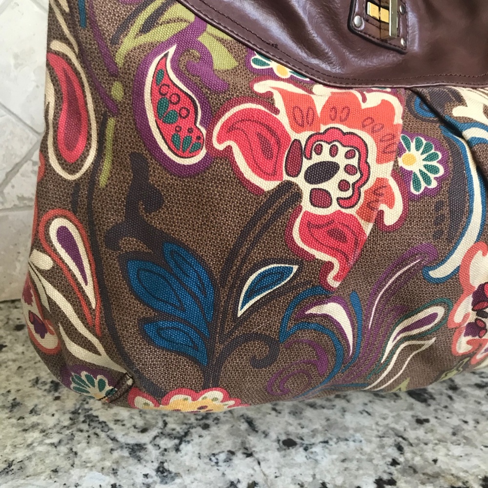 Relic 70's inspired Floral Bag